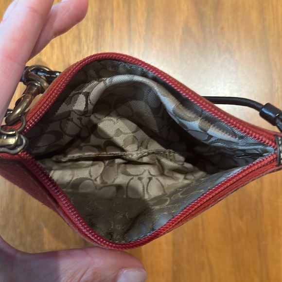 Coach red suede wristlet - Picture 4 of 6